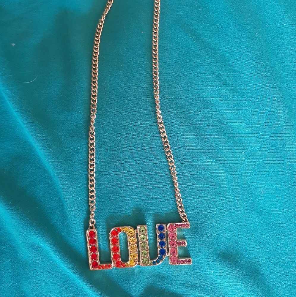 Betsey Johnson necklace